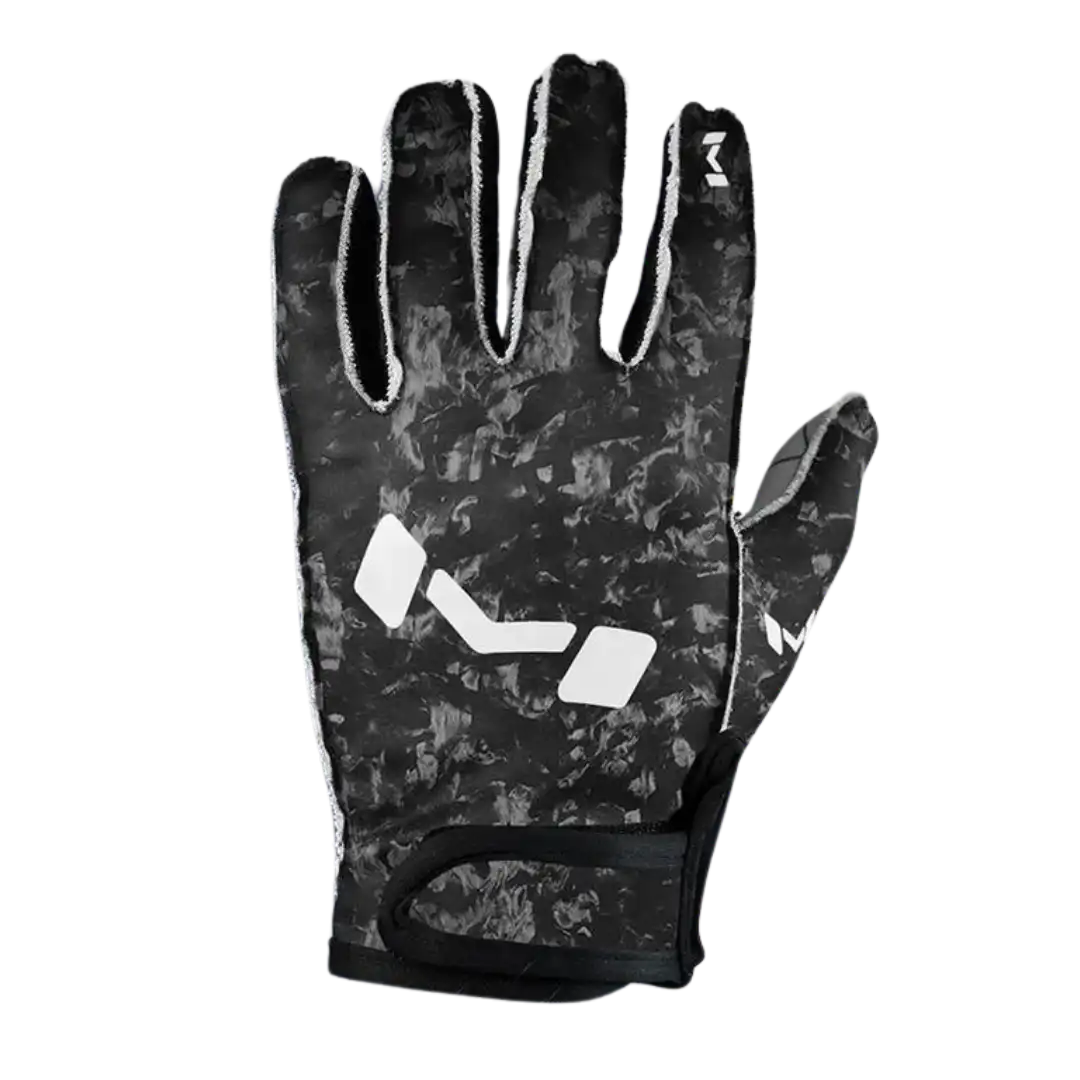 Forged Carbon Short Gloves by Moradness